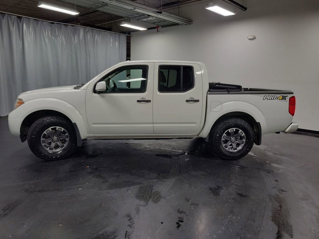 Used 2018 Nissan Frontier PRO-4X image 6