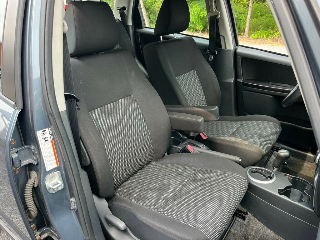 Used 2009 Suzuki SX4 AWD Hatchback w/ Touring Pkg image 14