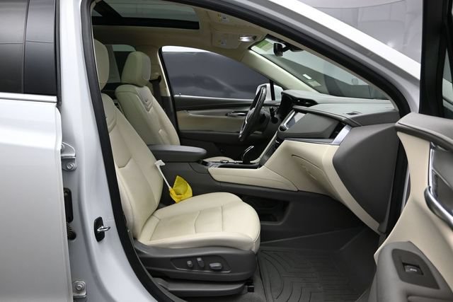 Used 2020 Cadillac XT5 Premium Luxury AWD/4WD image 28
