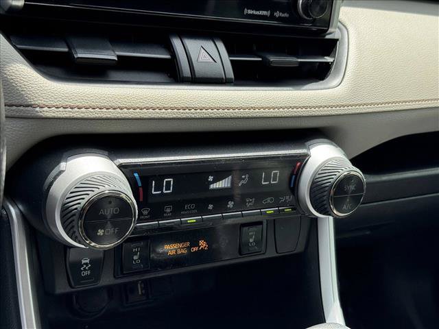 Certified 2019 Toyota RAV4 XLE w/ Convenience Package FWD image 15