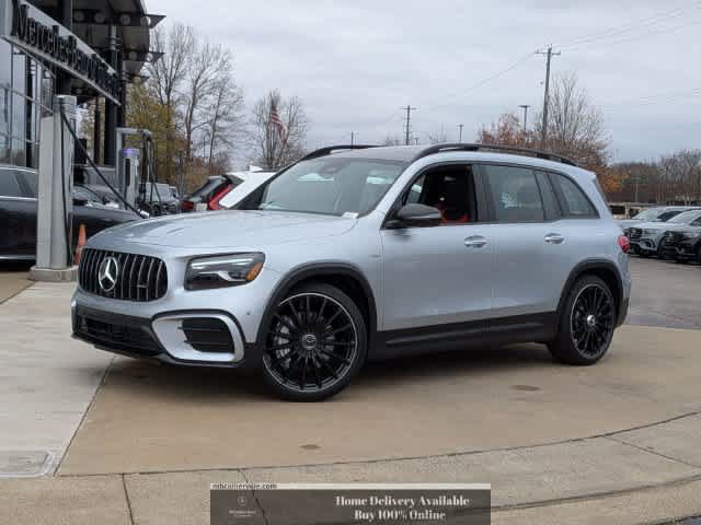 Used 2026 Mercedes-Benz GLB 35 AMG 4MATIC image 1