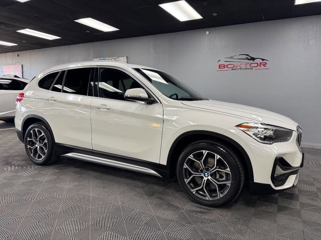 Used 2020 BMW X1 xDrive28i image 2