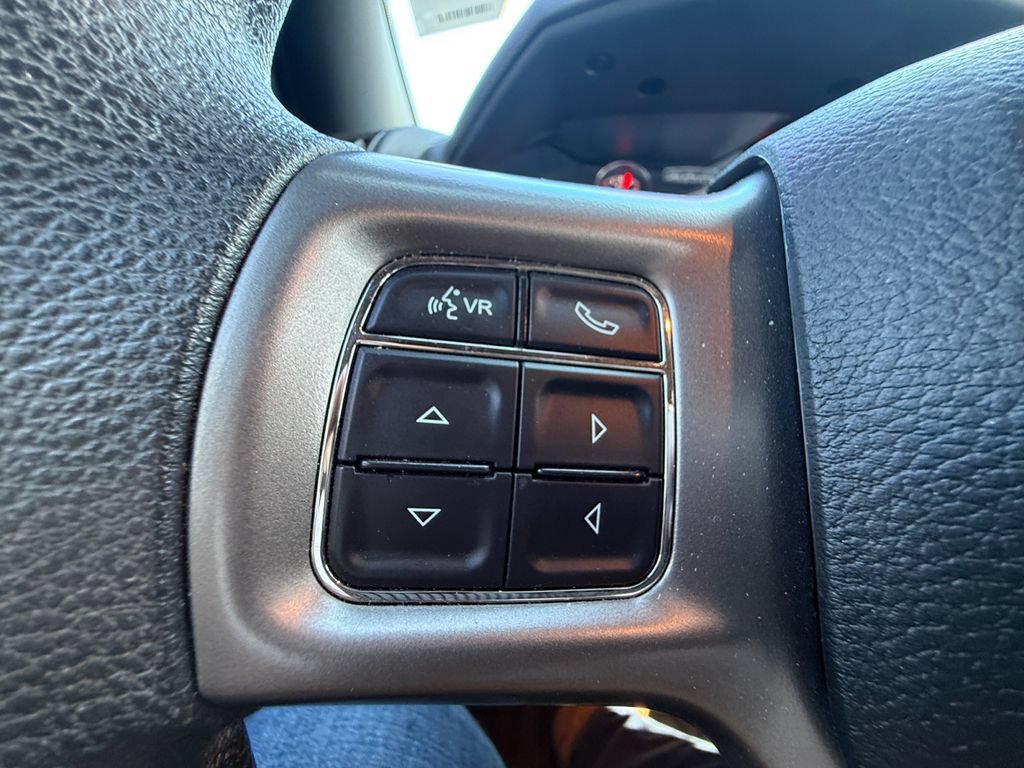 Used 2022 RAM 1500 Warlock w/ Electronics Group AWD/4WD image 16