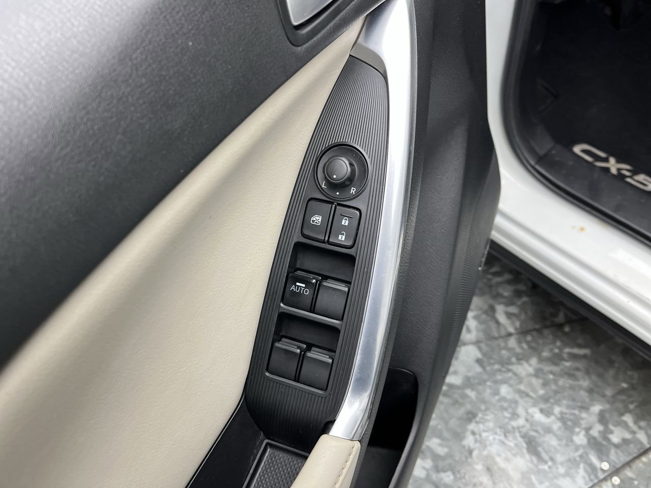 Used 2014 MAZDA CX-5 Grand Touring AWD/4WD image 9