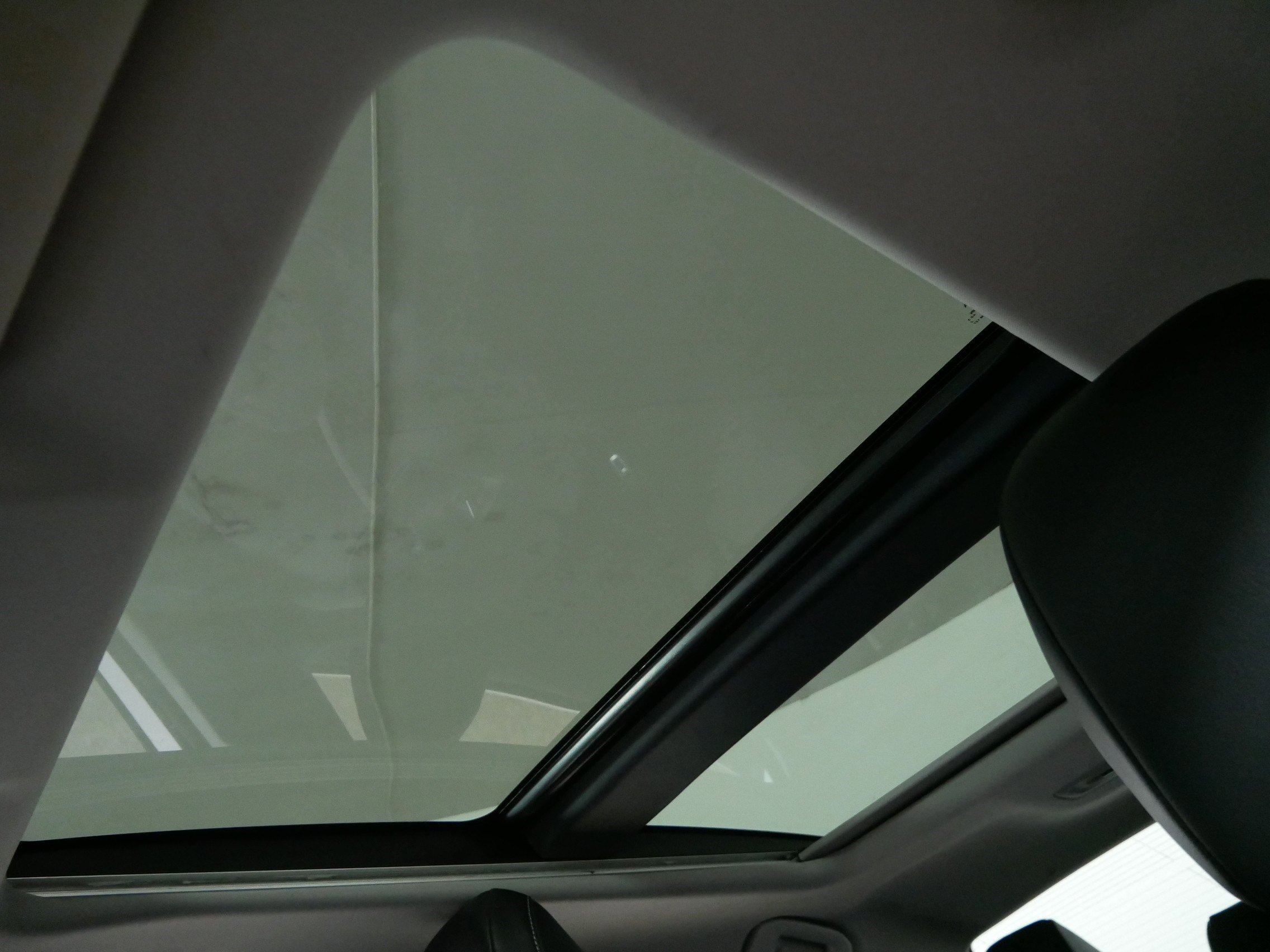 Used 2021 Toyota Camry XSE w/ Navigation Package image 31