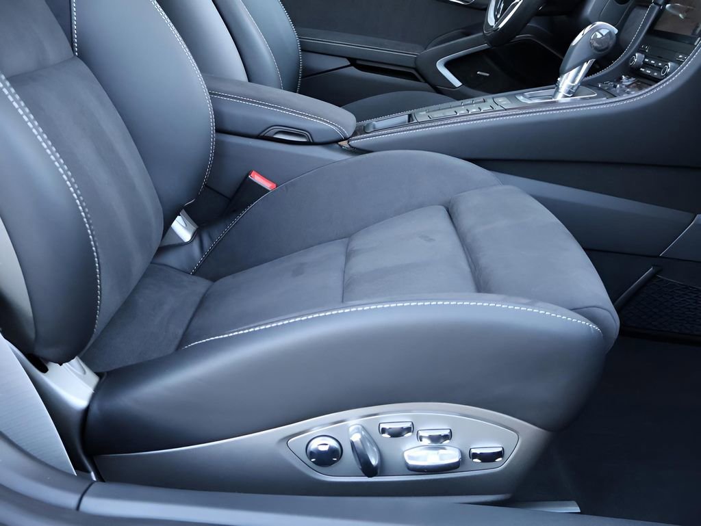 Used 2025 Porsche 718 Cayman GTS image 12