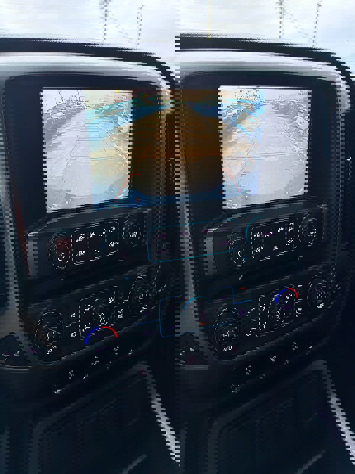 Used 2018 Chevrolet Silverado 1500 LT w/ All Star Edition image 14