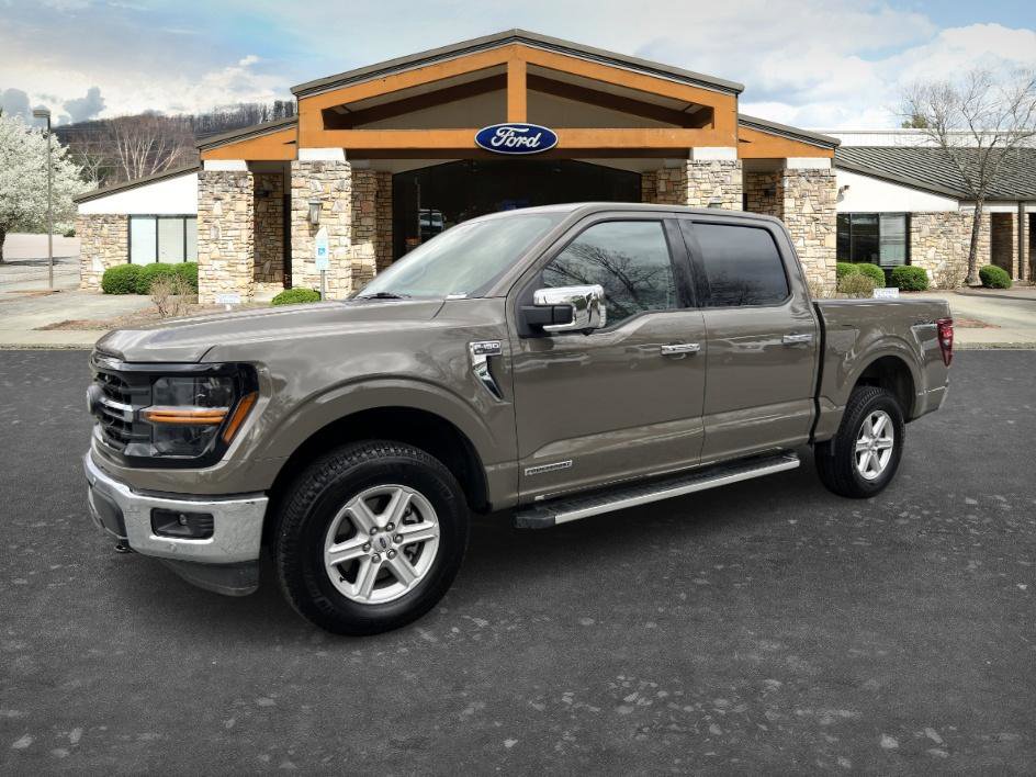 New 2025 Ford F150 XLT w/ Equipment Group 302A MID AWD/4WD image 1