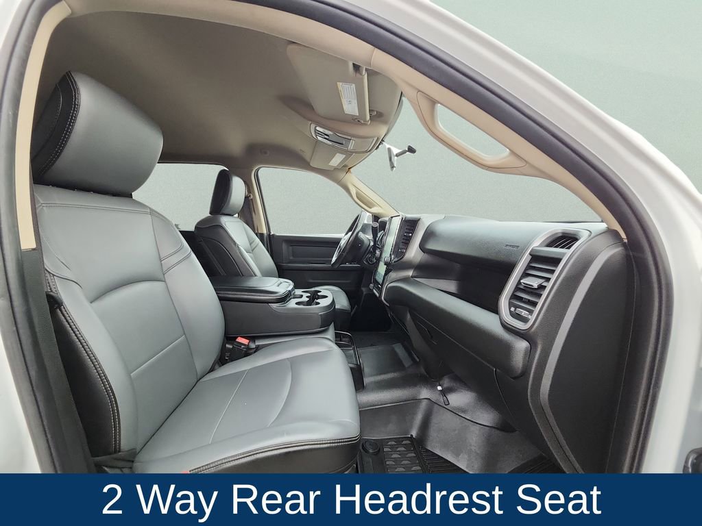 Used 2020 RAM 3500 Tradesman w/ Chrome Appearance Group image 22