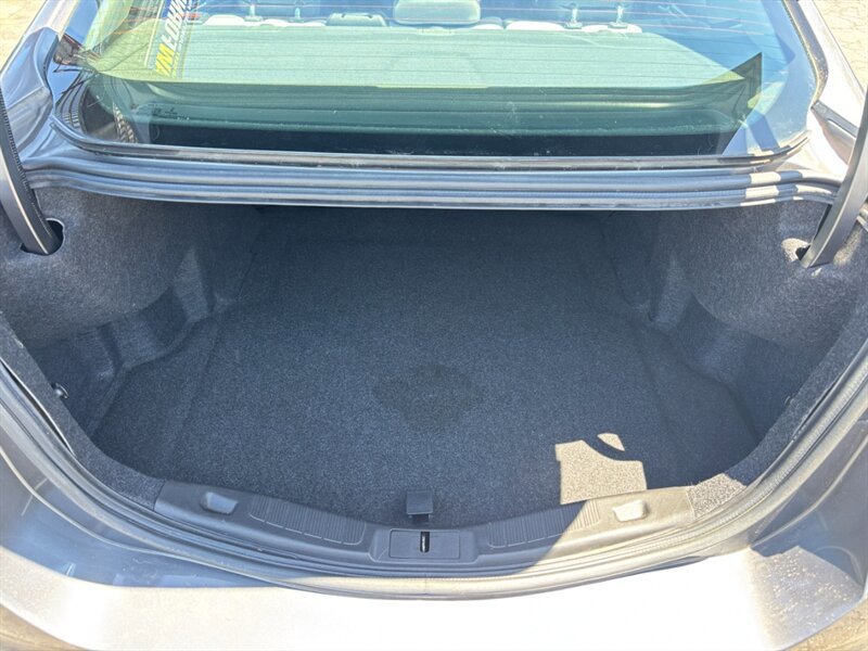 Used 2013 Ford Fusion S FWD image 16