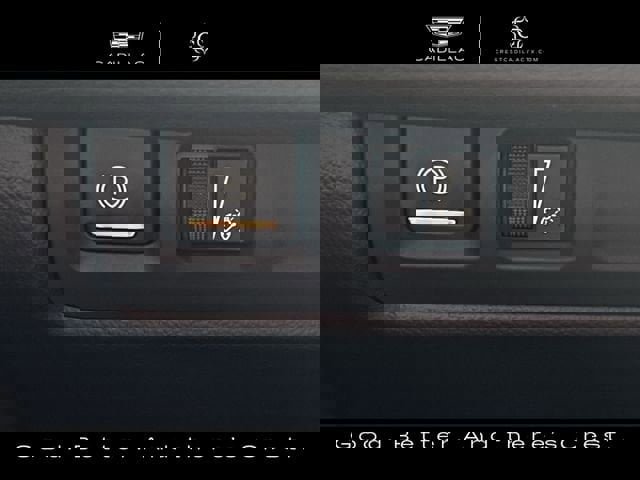 Certified 2025 Cadillac XT4 Sport w/ Cold Weather Package image 24