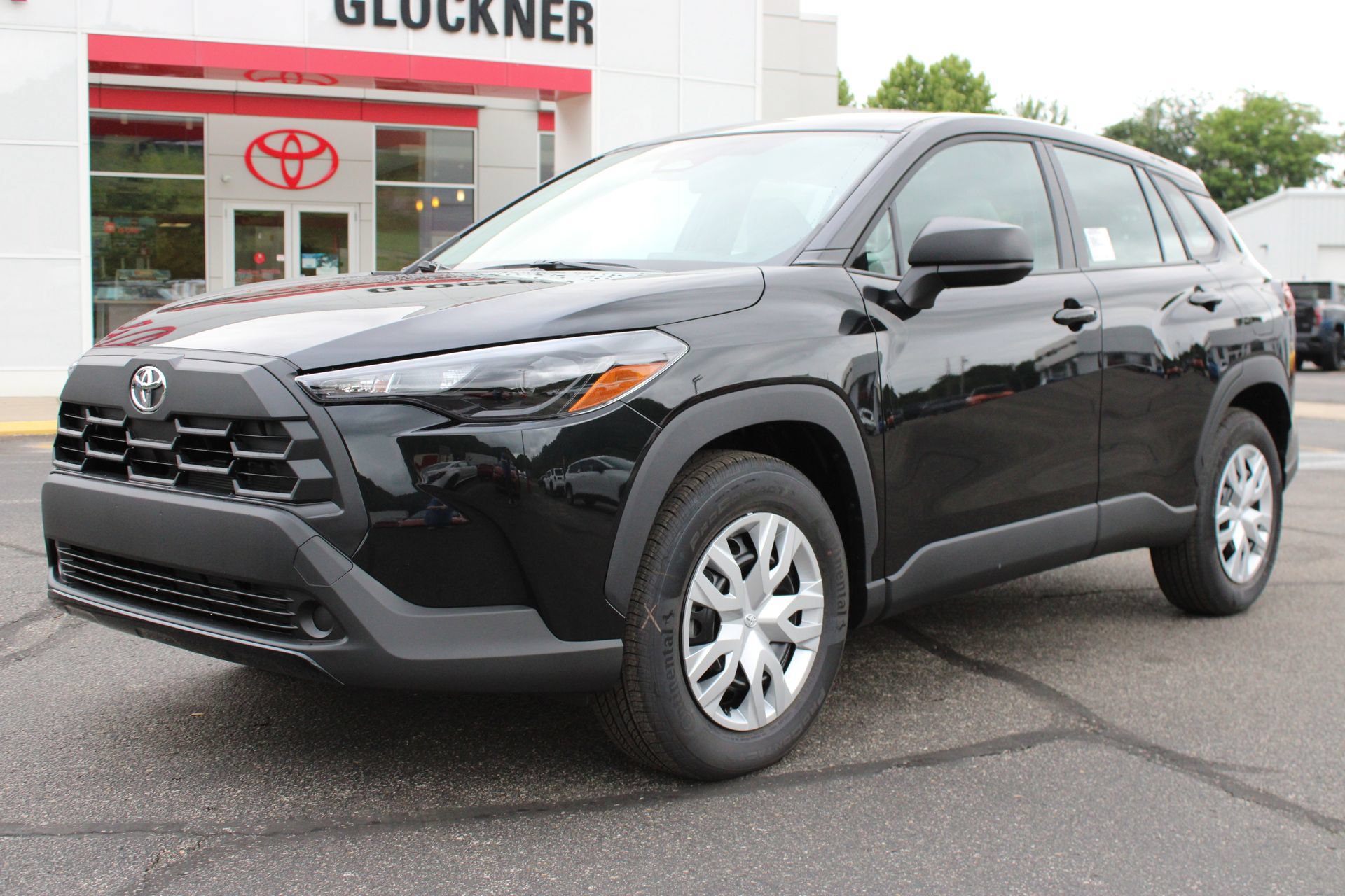 New 2026 Toyota Corolla Cross L AWD/4WD image 2