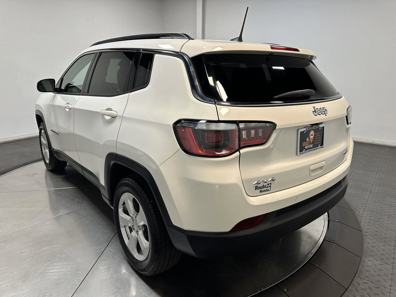 Used 2019 Jeep Compass Latitude w/ Popular Equipment Group image 9