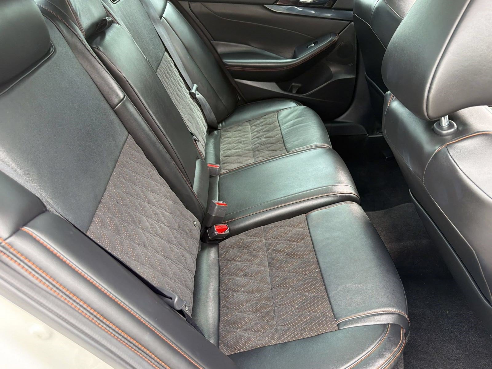 Used 2023 Nissan Maxima SR w/ Sport Mat Group FWD image 29