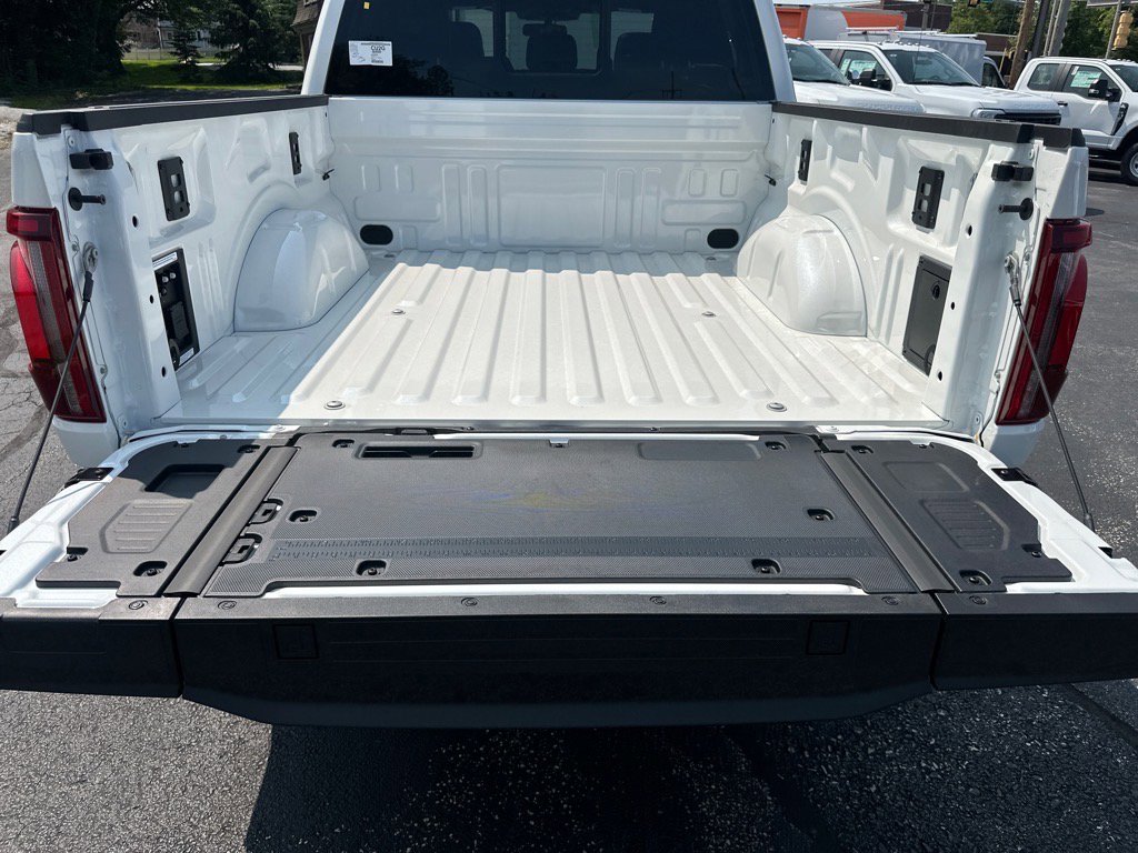 New 2025 Ford F150 Lariat w/ Equipment Group 501A Mid image 20