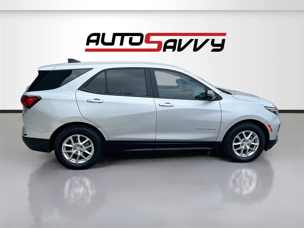 Used 2022 Chevrolet Equinox LS image 8