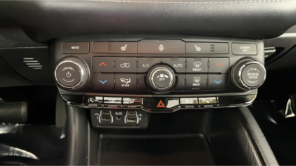 Used 2021 Dodge Durango GT AWD/4WD image 31