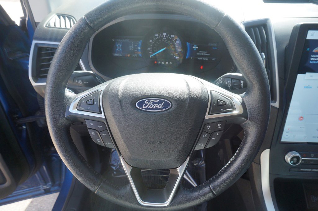 Used 2023 Ford Edge SEL w/ Sport Appearance Package AWD/4WD image 14
