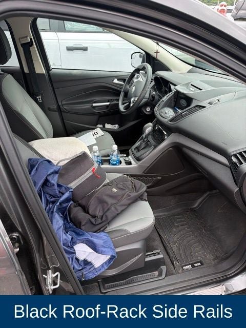 Used 2016 Ford Escape SE w/ Equipment Group 201A AWD/4WD image 17