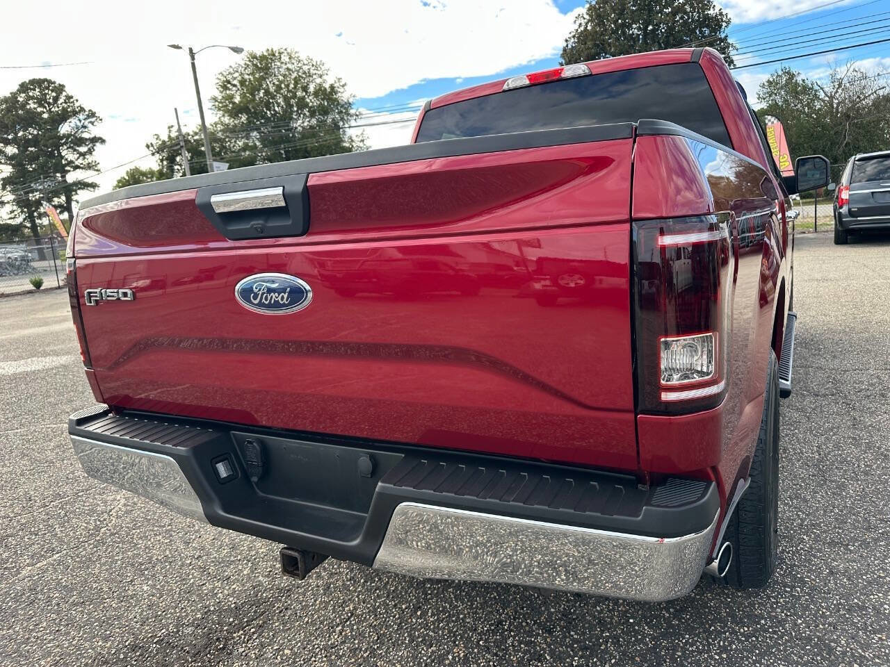 Used 2015 Ford F150 XLT w/ Equipment Group 301A Mid image 16