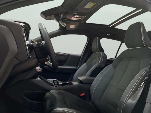Used 2023 Volvo XC40 Recharge Ultimate AWD/4WD image 26