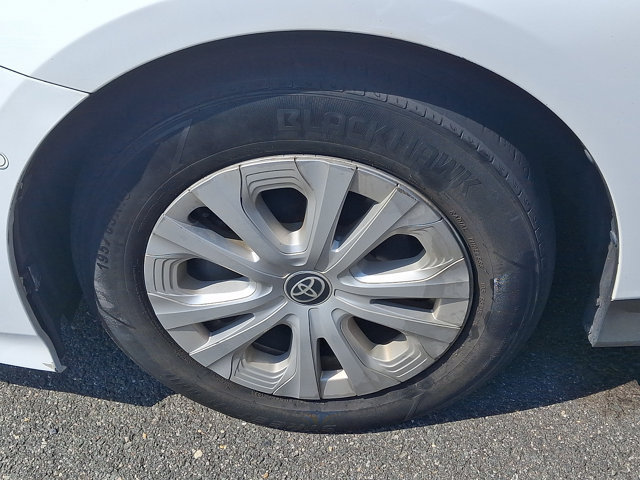 Used 2019 Toyota Prius LE FWD image 10