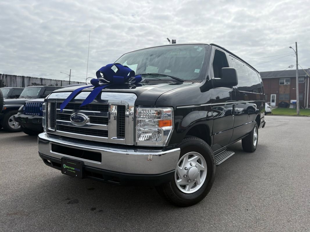 Used 2011 Ford E-350 and Econoline 350 XLT