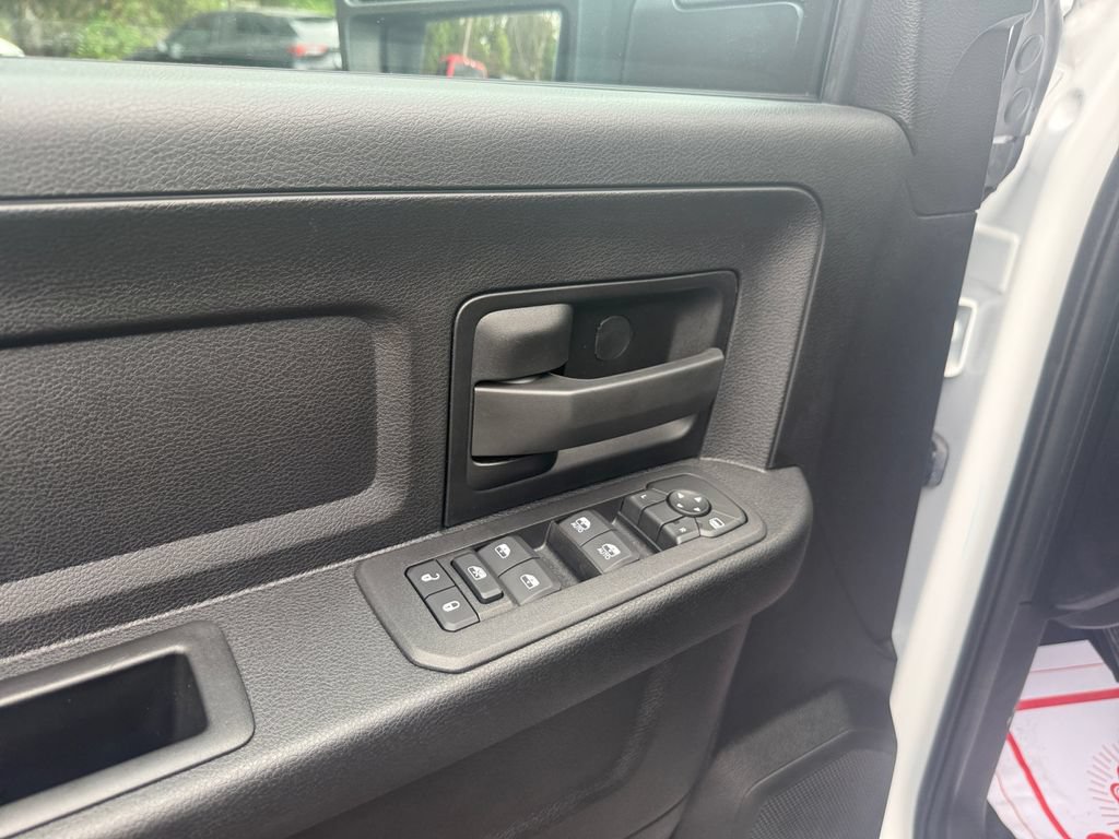 New 2026 RAM 3500 Tradesman AWD/4WD image 19