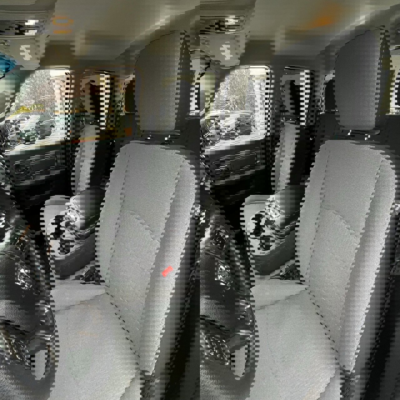 Used 2024 RAM 1500 Classic SLT image 21