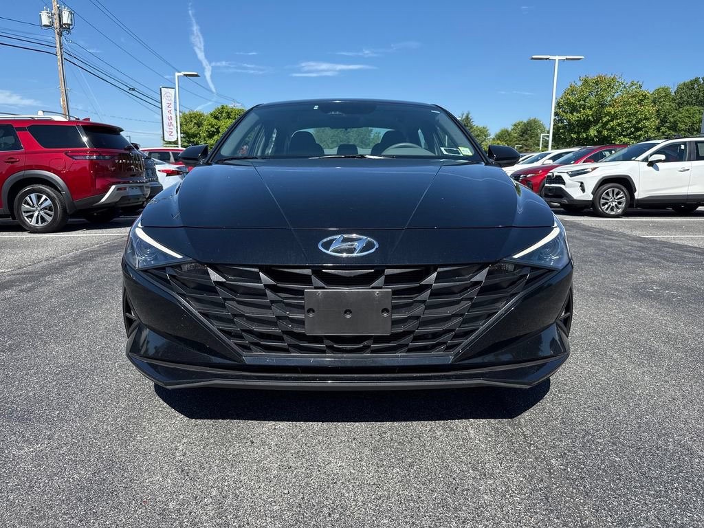 Used 2023 Hyundai Elantra Blue FWD image 5