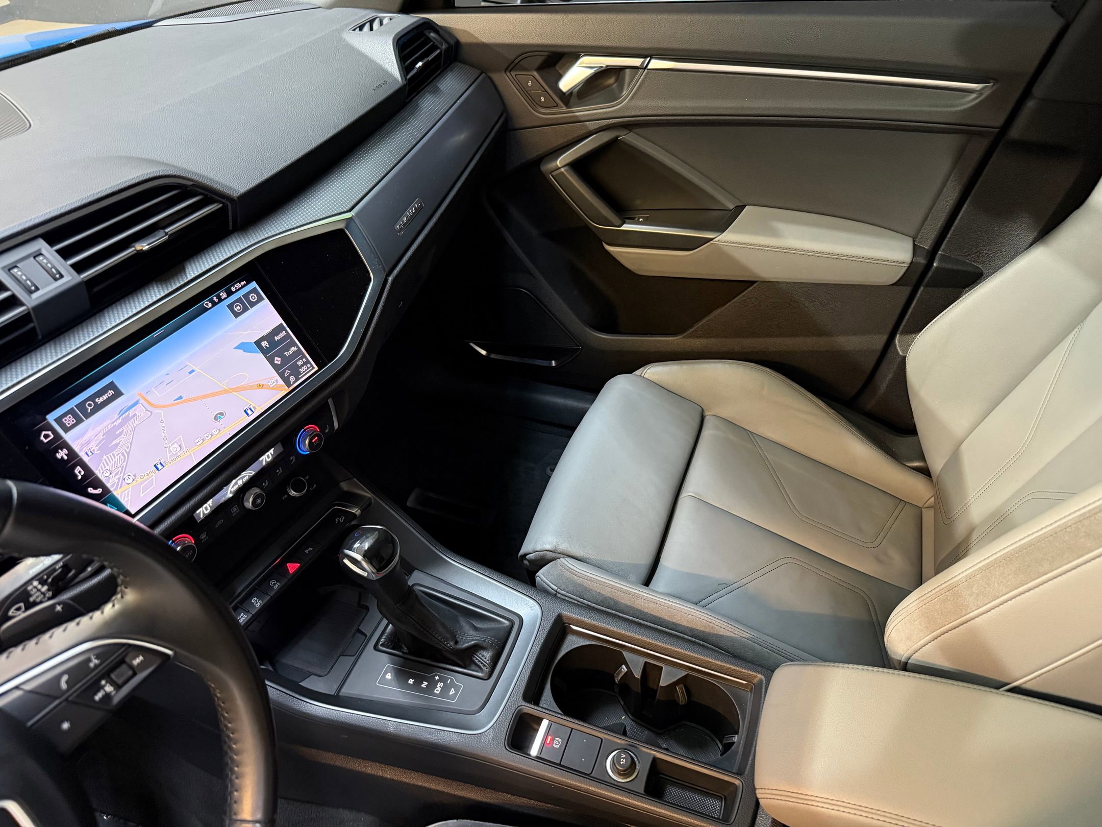 Used 2020 Audi Q3 2.0T Premium Plus w/ Premium Plus Package image 34