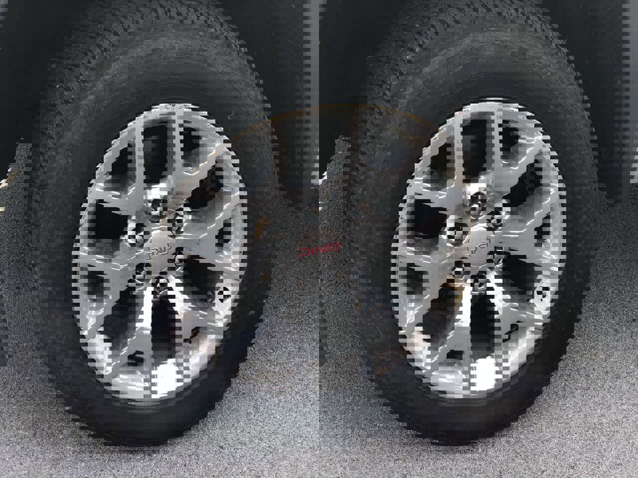 Used 2018 GMC Sierra 1500 SLT image 2