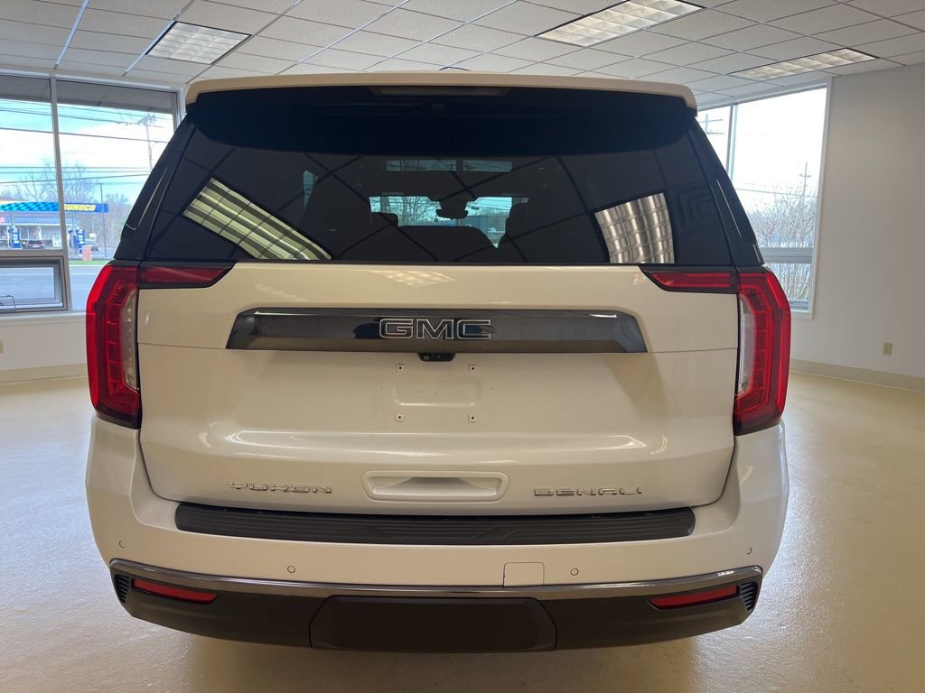 Used 2023 GMC Yukon Denali Ultimate image 7