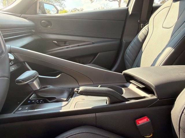 New 2026 Hyundai Elantra SEL Sport FWD image 28