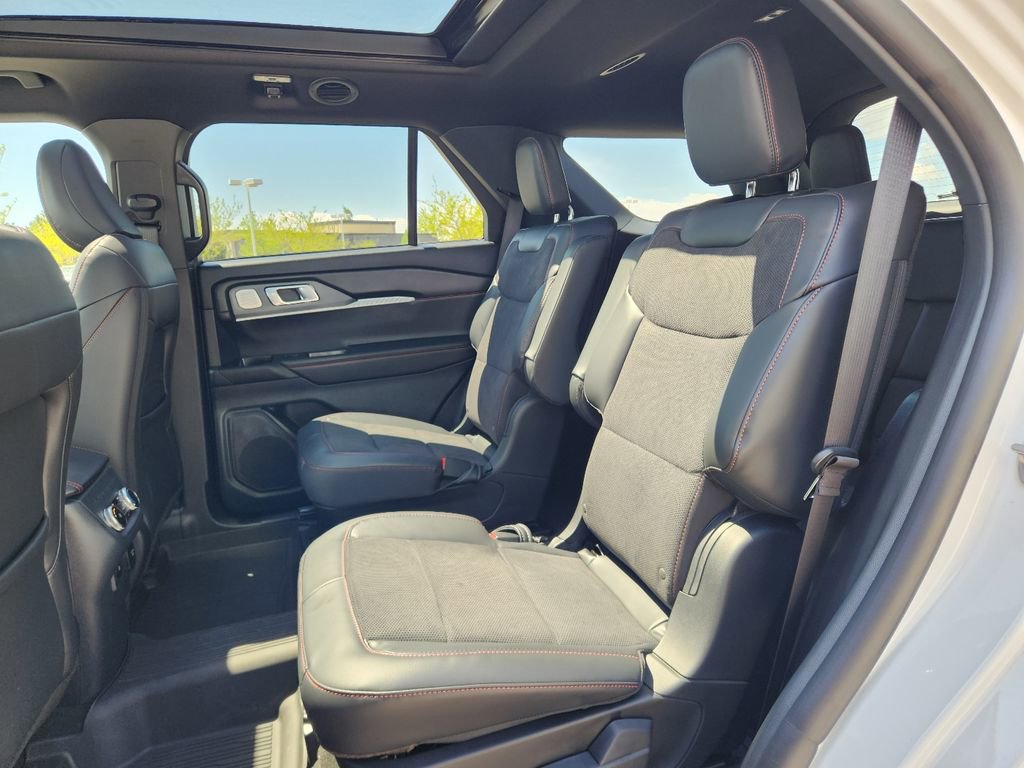 Used 2026 Ford Explorer ST w/ Sun And Sound Package AWD/4WD image 7