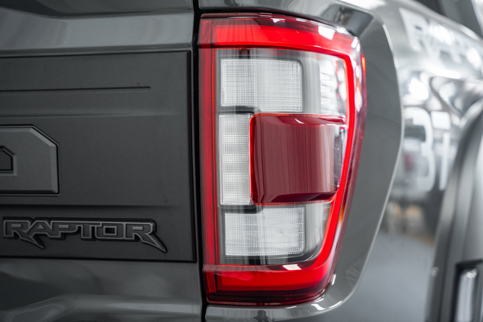 Used 2021 Ford F150 Raptor w/ Raptor 37 Performance Package AWD/4WD image 7