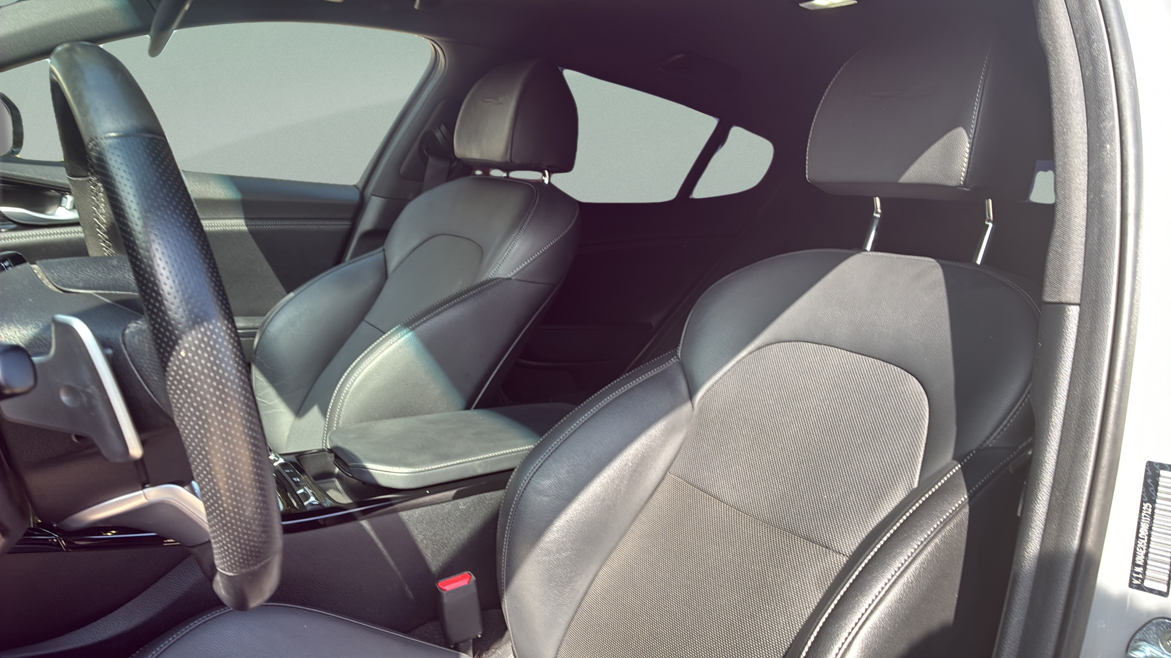 Used 2022 Kia Stinger GT-Line RWD image 9