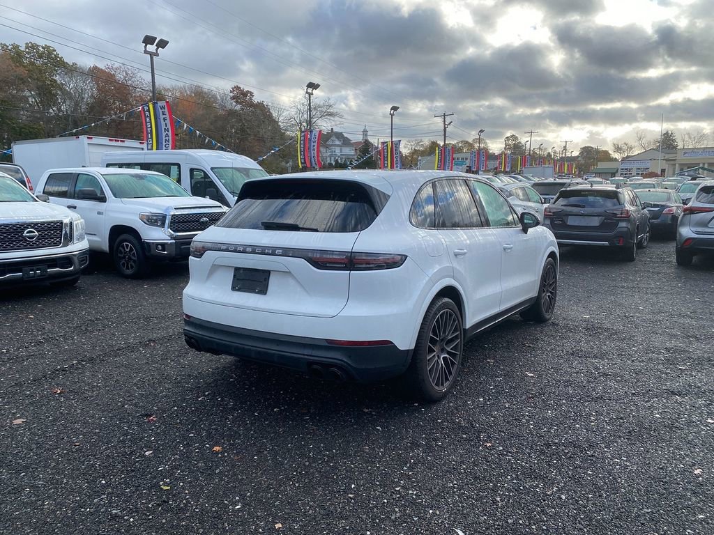 Used 2020 Porsche Cayenne S image 5