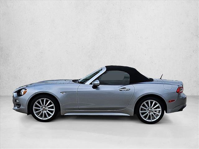Used 2017 FIAT 124 Spider Lusso image 9