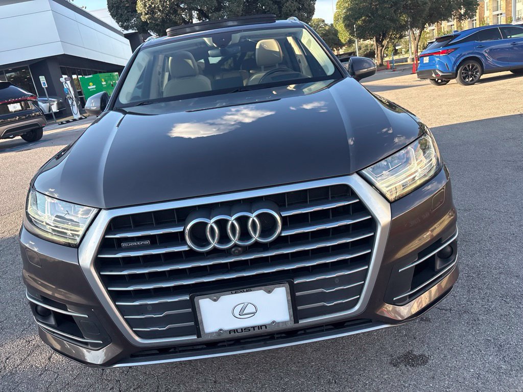 Used 2018 Audi Q7 3.0T Prestige w/ Prestige Package AWD/4WD image 8