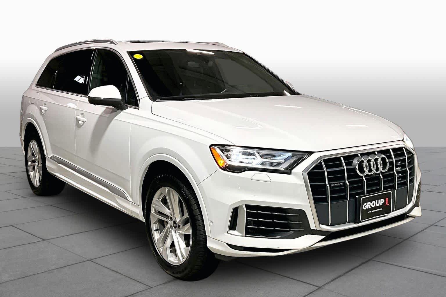 Used 2021 Audi Q7 3.0T Premium Plus w/ Premium Plus Package AWD/4WD image 3