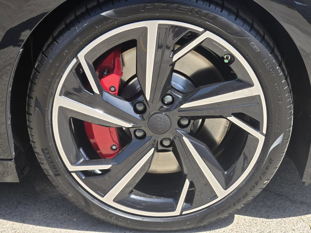 New 2027 Audi S6 e-tron Premium Plus AWD/4WD image 15
