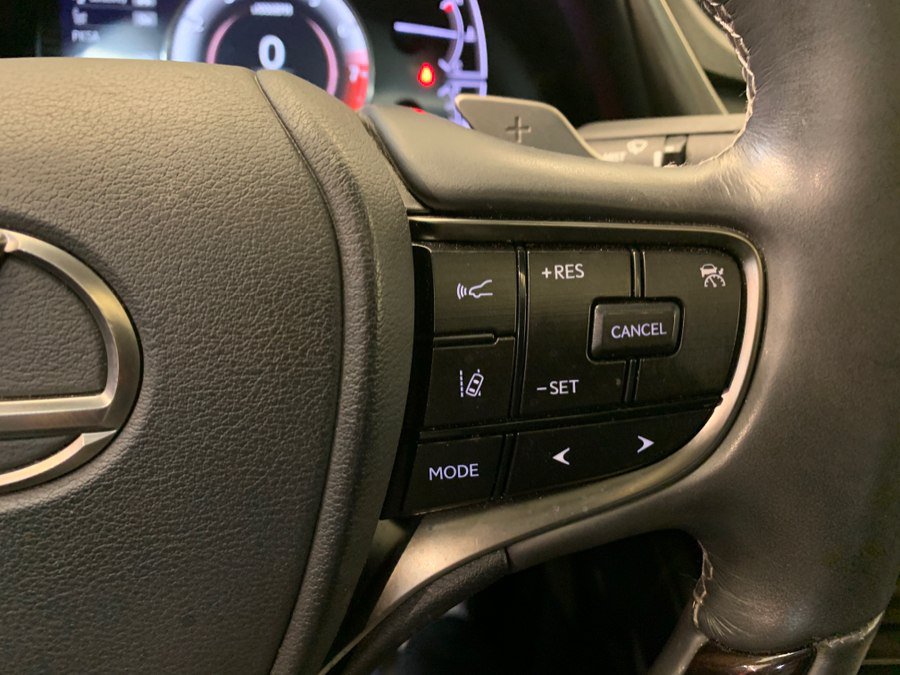 Used 2021 Lexus ES 250 w/ Premium Package AWD/4WD image 23