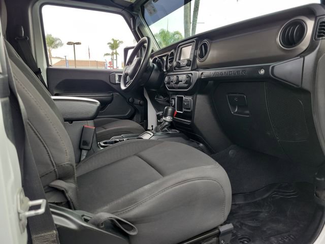 Used 2020 Jeep Wrangler Sport image 23