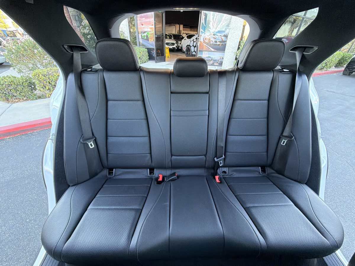 Used 2024 Mercedes-Benz GLE 450e 4MATIC image 29