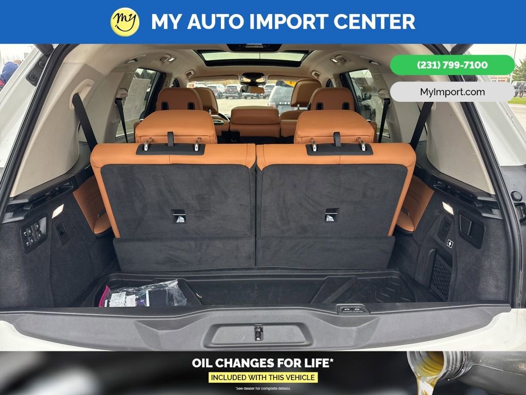 Used 2024 BMW X7 xDrive40i w/ Premium Package image 31