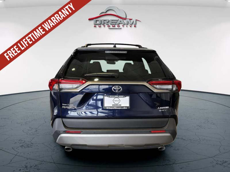 Used 2025 Toyota RAV4 Limited AWD/4WD image 23