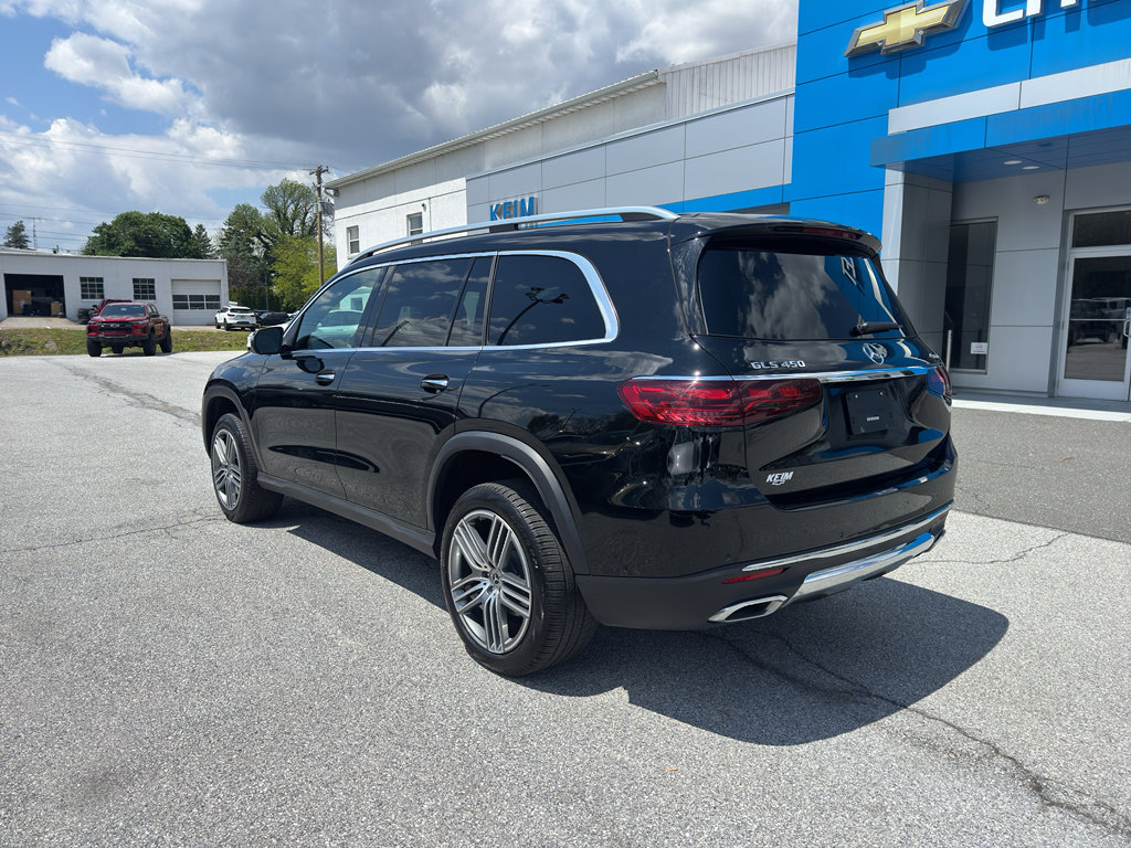 Used 2025 Mercedes-Benz GLS 450 4MATIC image 7