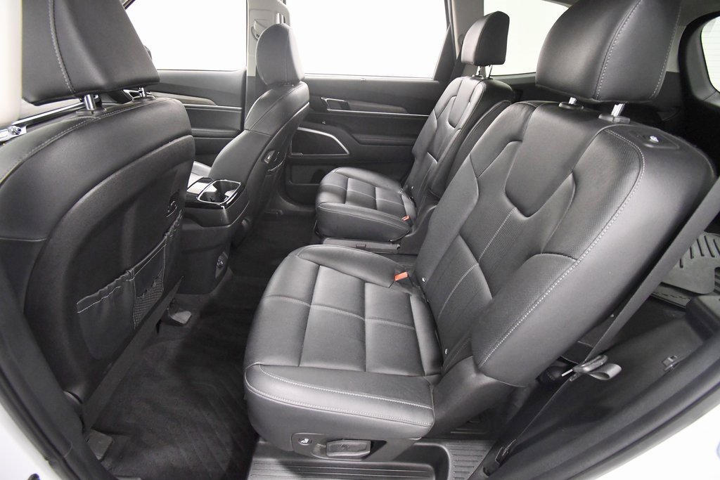 Certified 2022 Kia Telluride EX w/ EX Premium Package image 14
