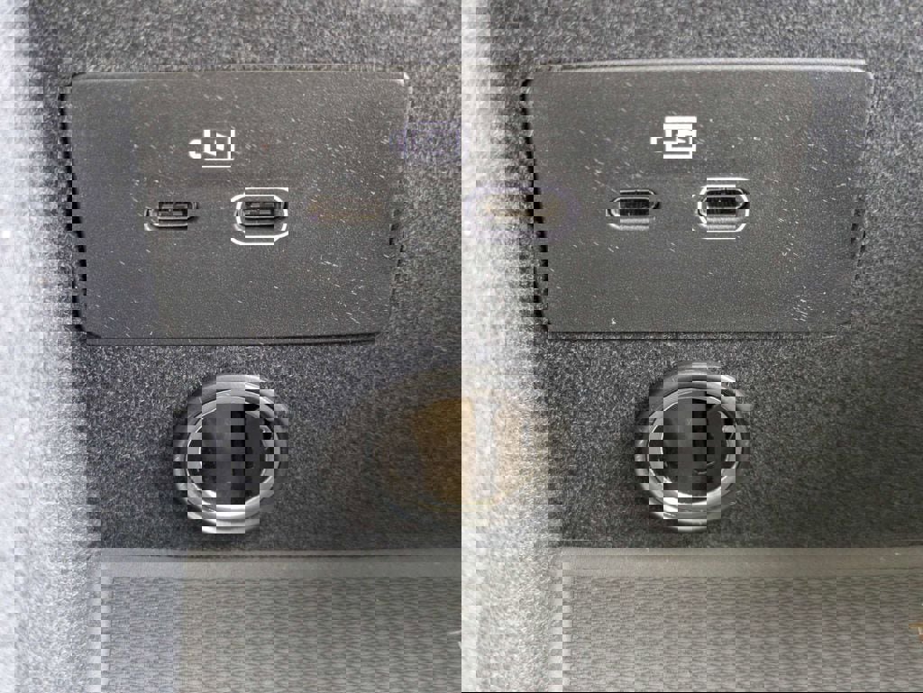 New 2026 Volvo XC90 T8 Ultra w/ Lounge Package image 34